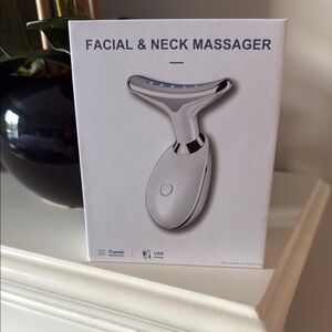 Face and neck massager